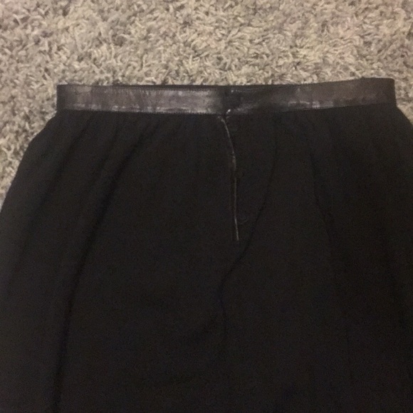 Authentic YSL midi skirt size small. Like new. - Picture 2 of 4